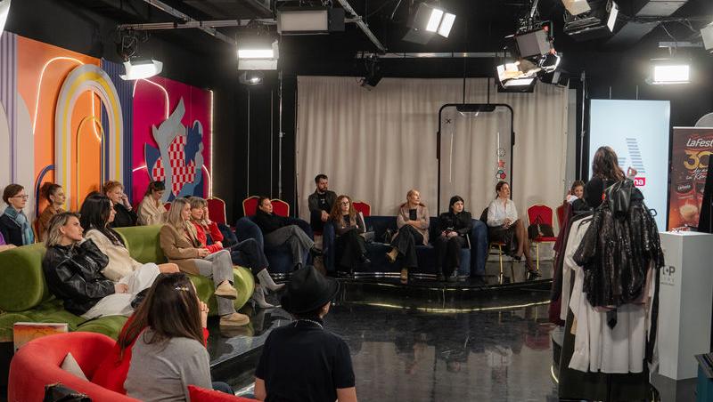 Worshop-ul de stil și feminitate organizat de Antena Academy pentru femeile de business din România. Cum a arătat evenimentul