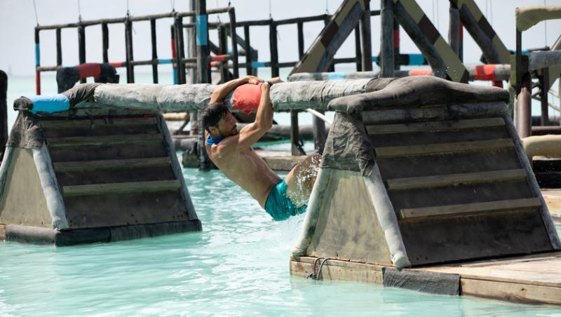Survivor, 6 martie 2026. Faimoșii și Războinicii, confruntare dură! Cine a câștigat jocul de recompensă și ce a oferit Adi Vasile