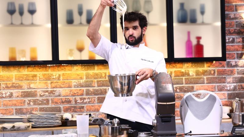 Primul cuțit de aur al sezonului 17 Chefi la cuțite. Chef Richard Abou Zaki oferă mult râvnita distincție