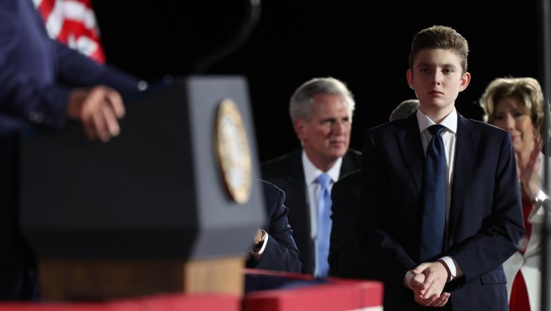 De ce fiul lui Trump nu e eligibil să fie trimis în armată pe fondul războiului din Iran. Motivul pentru care nu se poate înrola