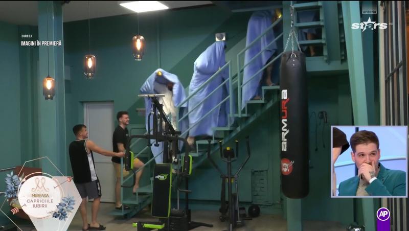 Mireasa, sezon 13. Băieții i-au jucat lui Daniel o farsă de zile mari, chiar în toiul nopții! Ce i-au făcut și cum a reacționat