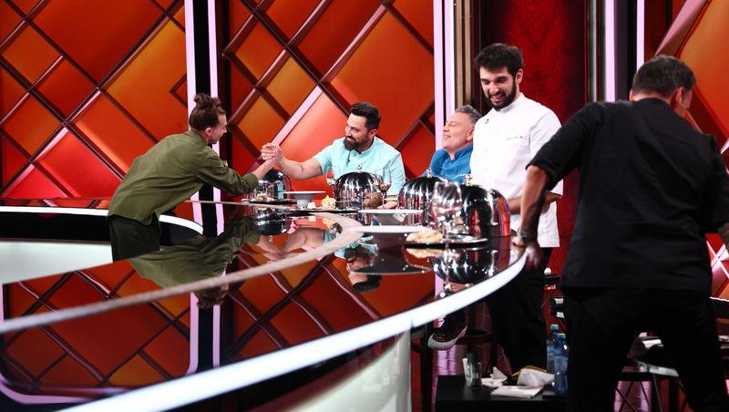 Cine este Alexandru Szabo, cuțitul de aur al lui chef Ștefan Popescu din sezonul 17 Chefi la cuțite. De ce locuiește în Italia