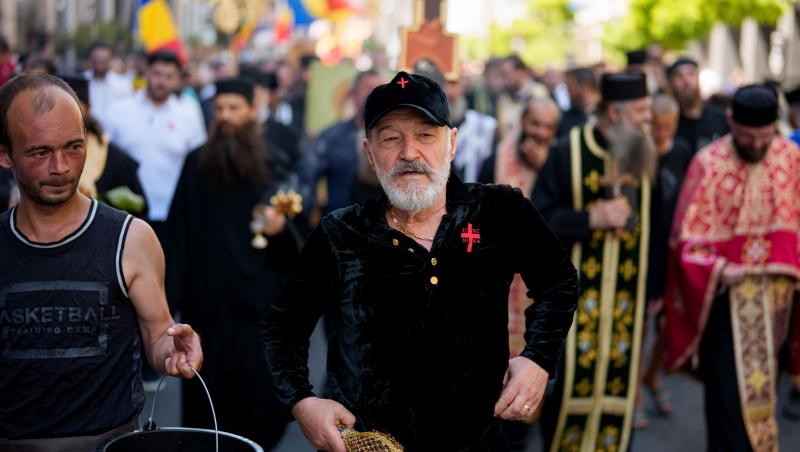 Detalii neștiute din copilăria lui Gigi Becali. Cum trăia, de fapt, în Pipera