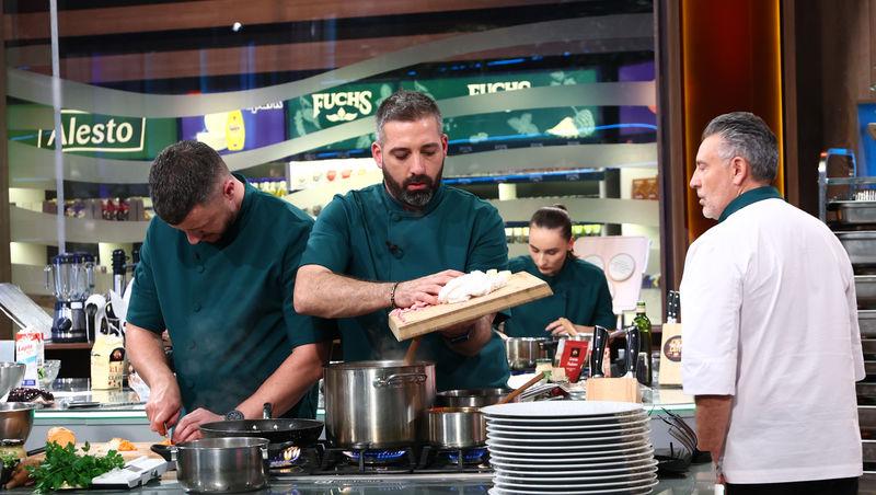 Chefi la cuțite, 13 aprilie 2026. Chef Richard Abou Zaki a folosit prima amuletă din sezonul 17. Ce provocare au primit echipele
