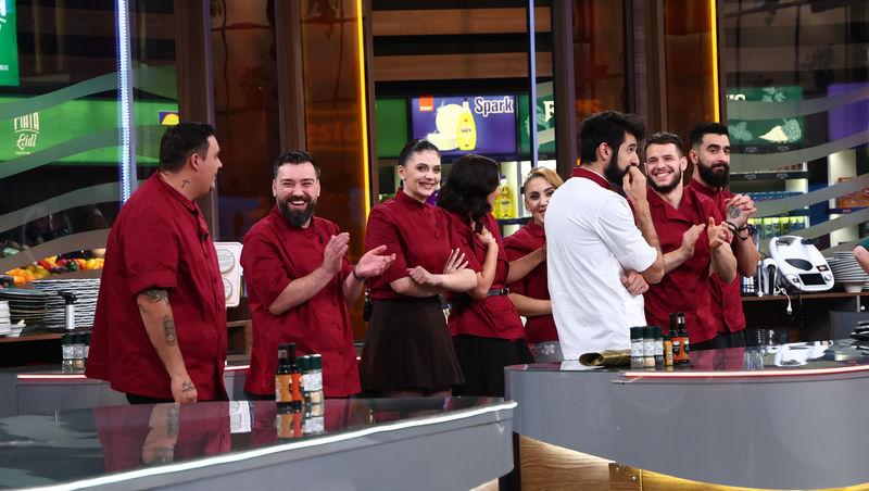 Chefi la cuțite, 13 aprilie 2026. Cine a câștigat primul battle al sezonului 17. Chef Richard Abou Zaki a confiscat farfurii