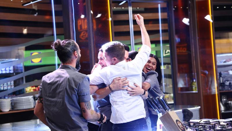 Chefi la cuțite, 13 aprilie 2026. Cine a câștigat primul battle al sezonului 17. Chef Richard Abou Zaki a confiscat farfurii