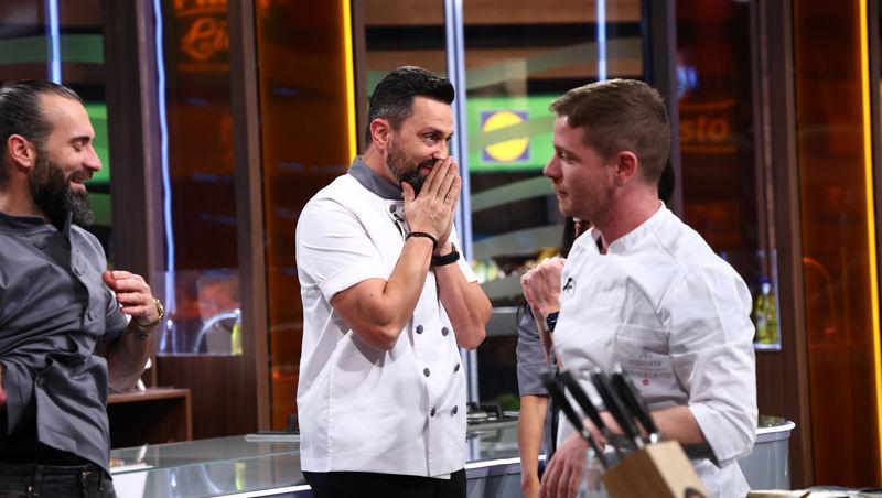 Chefi la cuțite, 13 aprilie 2026. Cine a câștigat primul battle al sezonului 17. Chef Richard Abou Zaki a confiscat farfurii