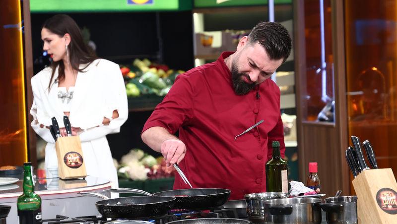 Chefi la cuțite, 13 aprilie 2026. Surpriză pentru chefi la prima degustare. Ce au putut să găsească sub cloșuri: „Nu pot să văd!”