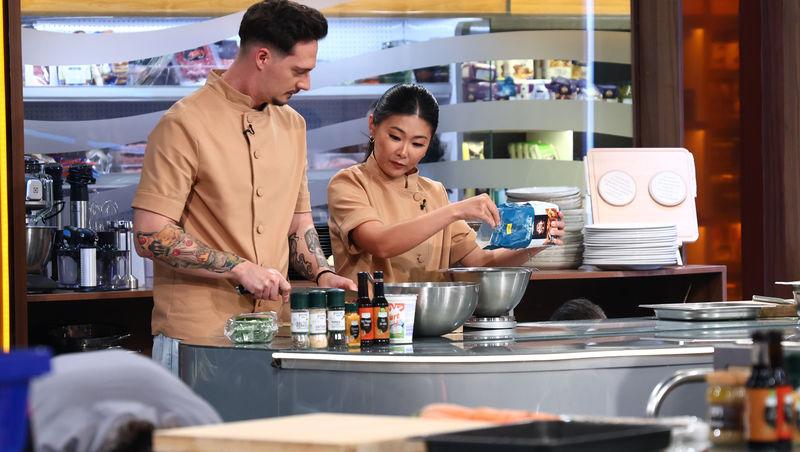 Chefi la cuțite, 14 aprilie 2026. Chef Richard Abou Zaki „a lovit” cu o nouă amuletă în echipele adverse. Ce a urmat în bucătărie