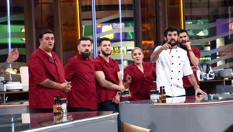 Chefi la cuțite, 14 aprilie 2026. Banda a adus un verdict neașteptat după al doilea battle. De ce au ieșit scântei între chefi