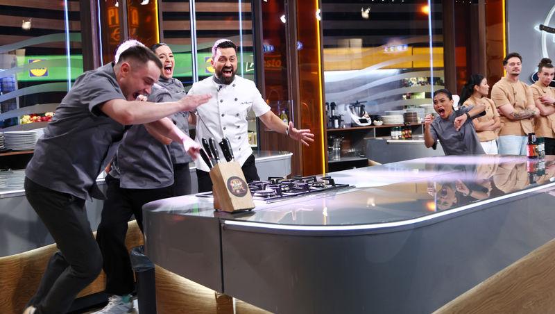 Chefi la cuțite, 14 aprilie 2026. Banda a adus un verdict neașteptat după al doilea battle. De ce au ieșit scântei între chefi