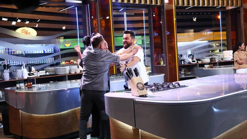 Chefi la cuțite, 14 aprilie 2026. Banda a adus un verdict neașteptat după al doilea battle. De ce au ieșit scântei între chefi