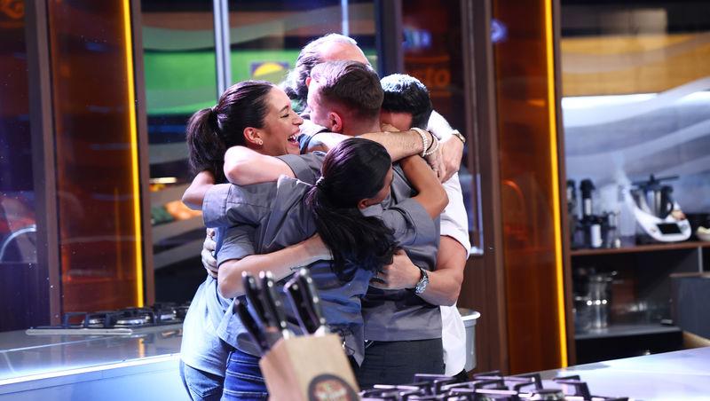 Chefi la cuțite, 14 aprilie 2026. Banda a adus un verdict neașteptat după al doilea battle. De ce au ieșit scântei între chefi