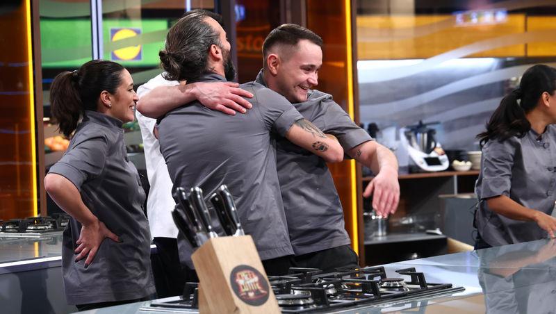 Chefi la cuțite, 14 aprilie 2026. Banda a adus un verdict neașteptat după al doilea battle. De ce au ieșit scântei între chefi