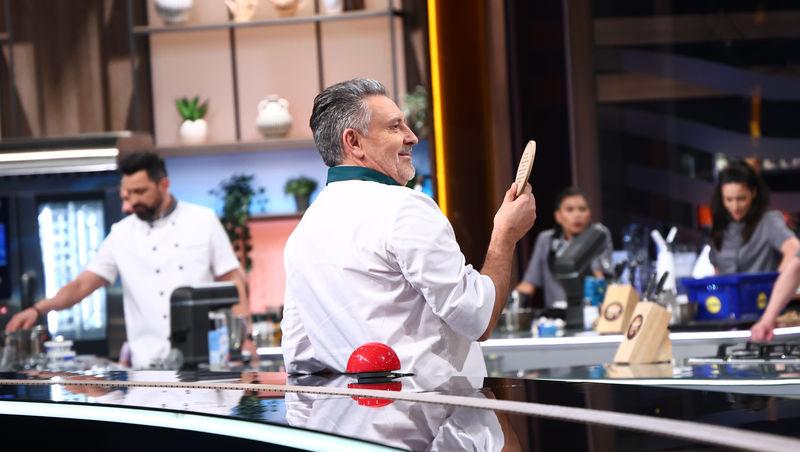 Chefi la cuțite, 15 aprilie 2026. Chef Alexandru Sautner, prima amuletă din sezonul 17. Cum s-a „răzbunat” chef Richard Abou Zaki