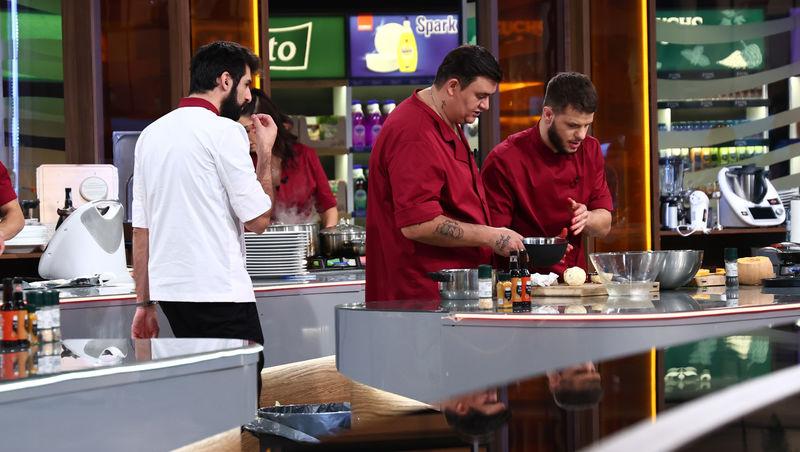 Chefi la cuțite, 15 aprilie 2026. Chef Alexandru Sautner, prima amuletă din sezonul 17. Cum s-a „răzbunat” chef Richard Abou Zaki