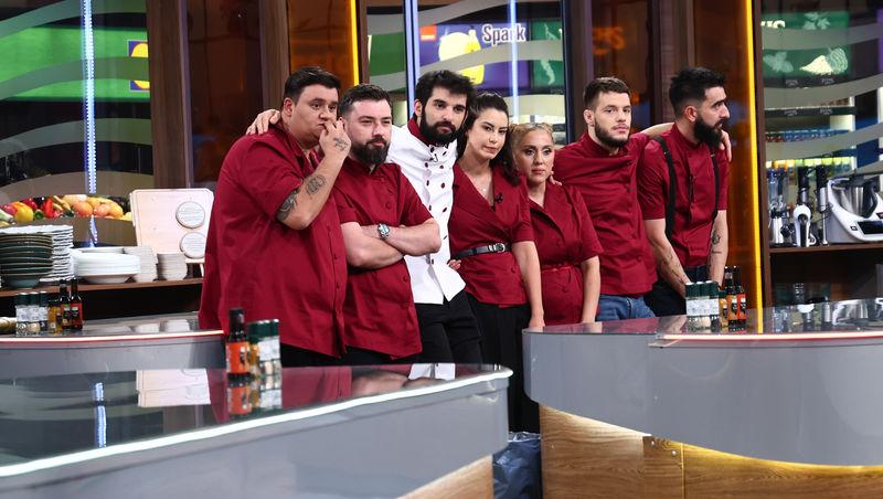 Chefi la cuțite, 15 aprilie 2026. S-au confiscat farfurii, iar verdictul final a fost uluitor. Cine a câștigat al treilea battle