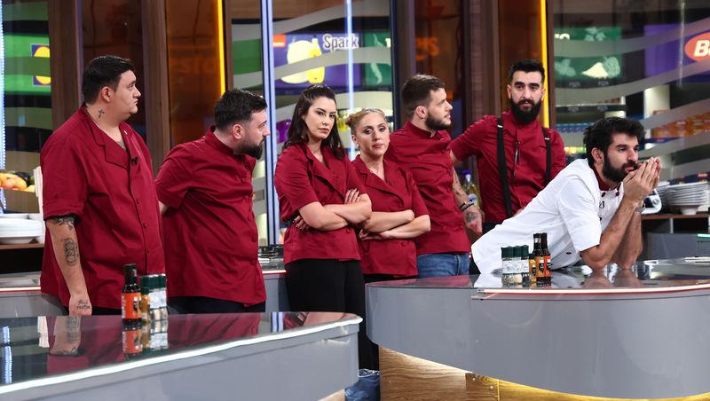 Chefi la cuțite, 15 aprilie 2026. S-au confiscat farfurii, iar verdictul final a fost uluitor. Cine a câștigat al treilea battle