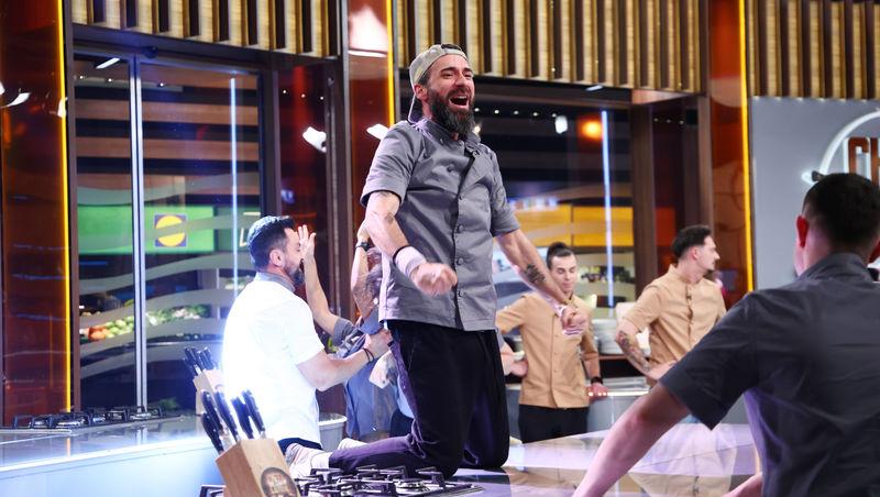 Chefi la cuțite, 15 aprilie 2026. S-au confiscat farfurii, iar verdictul final a fost uluitor. Cine a câștigat al treilea battle
