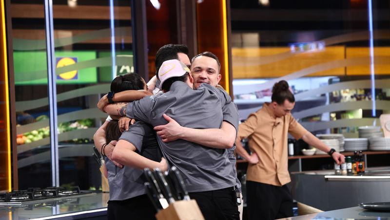 Chefi la cuțite, 15 aprilie 2026. S-au confiscat farfurii, iar verdictul final a fost uluitor. Cine a câștigat al treilea battle