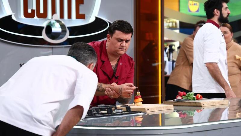 Cum arată mama lui Florinel Ungureanu de la Chefi la cuțite. Concurentul seamănă leit cu cea care i-a dat viață