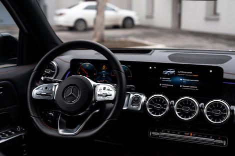 (P) Auto Schunn: opțiuni moderne pentru mobilitate personală și profesională