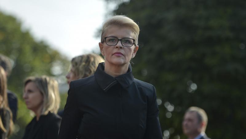 Ce mai face și cum arată Sanda Ladoși în prezent. Îndrăgita artistă radiază la 56 de ani