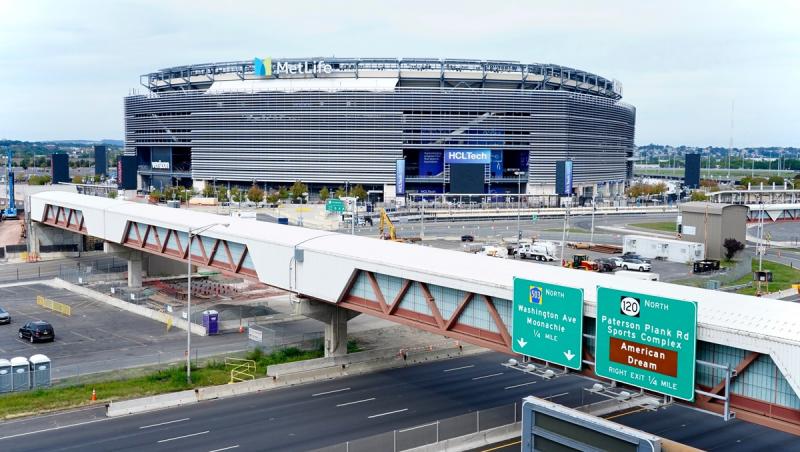 Probleme cu transportul la meciurile FIFA: cu ce situație se confruntă fanii