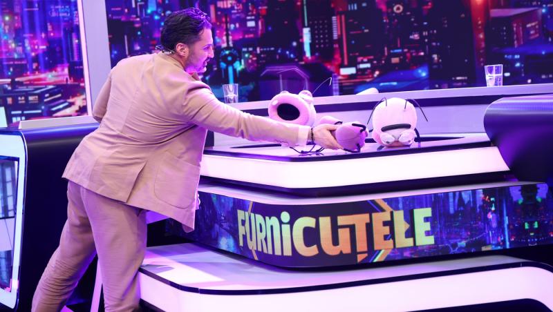 „Furnicuțele”, invitat Pepe. Cum arată Loredana, sora artistului. Până și Denise Rifai a fost impresionată de frumusețea ei