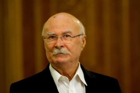 Tudor Gheorghe, &icirc;n stare gravă la spital. Artistul a leșinat &icirc;ntr-un hotel din Iași