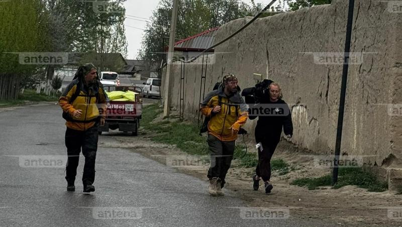 EXCLUSIV | Primele imagini cu Cheloo și Mihai Ban de pe traseu în Asia Express - Drumul Mătăsii. Cum au fost surprinși cei doi