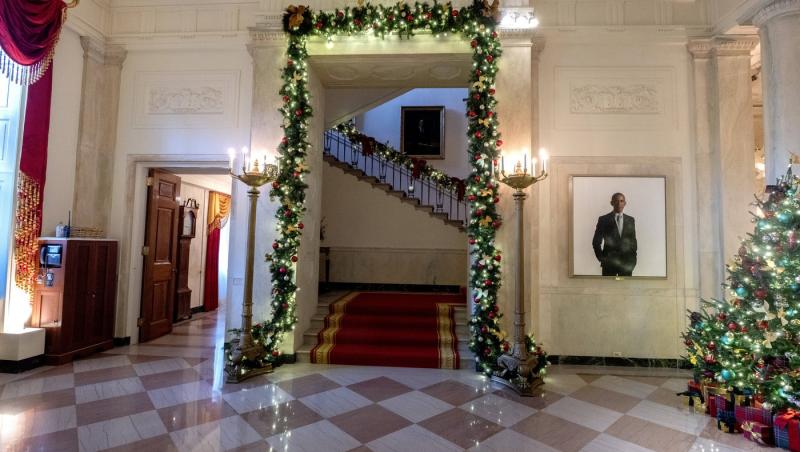 Gestul lui Donald Trump care a inflamat internetul. Unde a fost mutat portretul lui Barack Obama de la Casa Albă