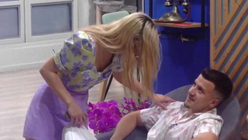 Mireasa, sezon 13. Cu ce fată și-a petrecut timpul Răzvan la petrecere. Ce a putut să zică Paula: „Păcat că nu vrea nimic!”