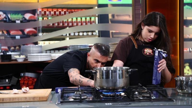 Chefi la cuțite, 7 aprilie 2026. Elis Armeanca a gătit alături de copiii săi. Cum arată și cu ce se ocupă Antonia și Ranny