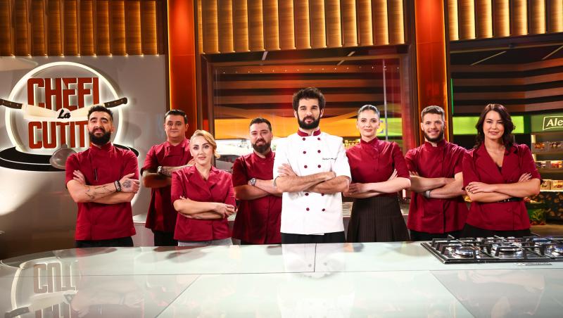 Chefi la cuțite, 8 aprilie 2026. Cine sunt concurenții din echipa lui Chef Richard Abou Zaki. Ei poartă tunica bordo în sezonul 17
