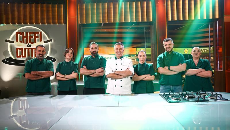 Chefi la cuțite, 8 aprilie 2026. Cine sunt concurenții din echipa lui Chef Alexandru Sautner. Ei poartă tunica verde în sezonul 17