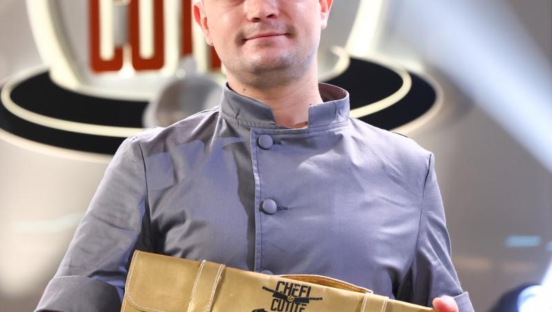 Chefi la cuțite, 8 aprilie 2026. Cine sunt concurenții din echipa lui Chef Orlando Zaharia. Ei poartă tunica gri în sezonul 17