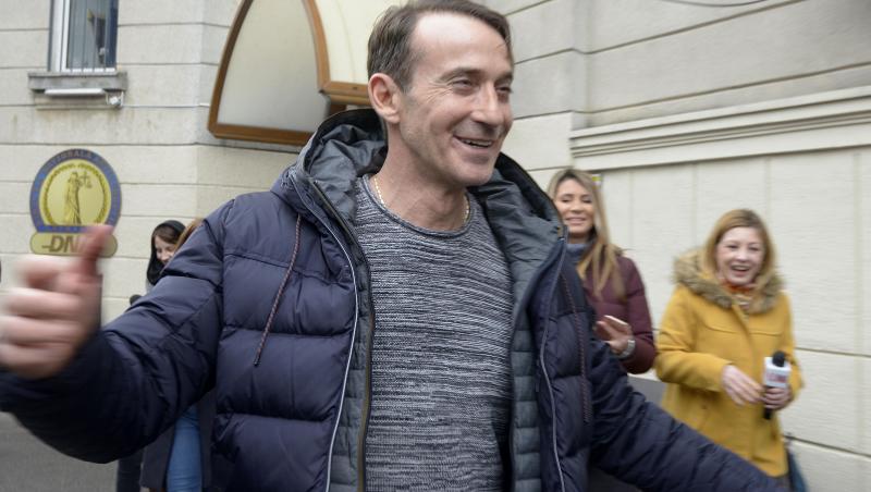 Cum arată mama lui Răducu Mazăre. Imagini rare cu Ianina Petcu. Cum s-au filmat cei doi pe litoral