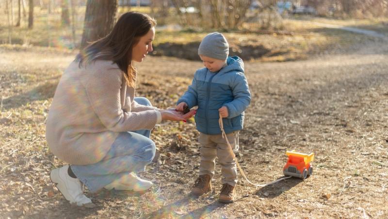 Cât a ajuns să coste o bonă în România. Tarifele au explodat în 2026