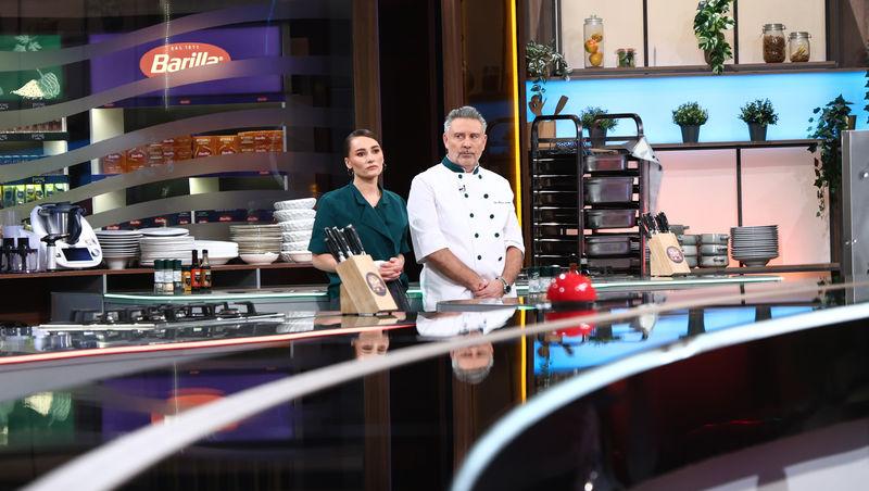 Semifinala Chefi la cuțite, 25 mai 2026. Veste neașteptată despre prima probă a semifinalei. Cine și-a făcut apariția în platou
