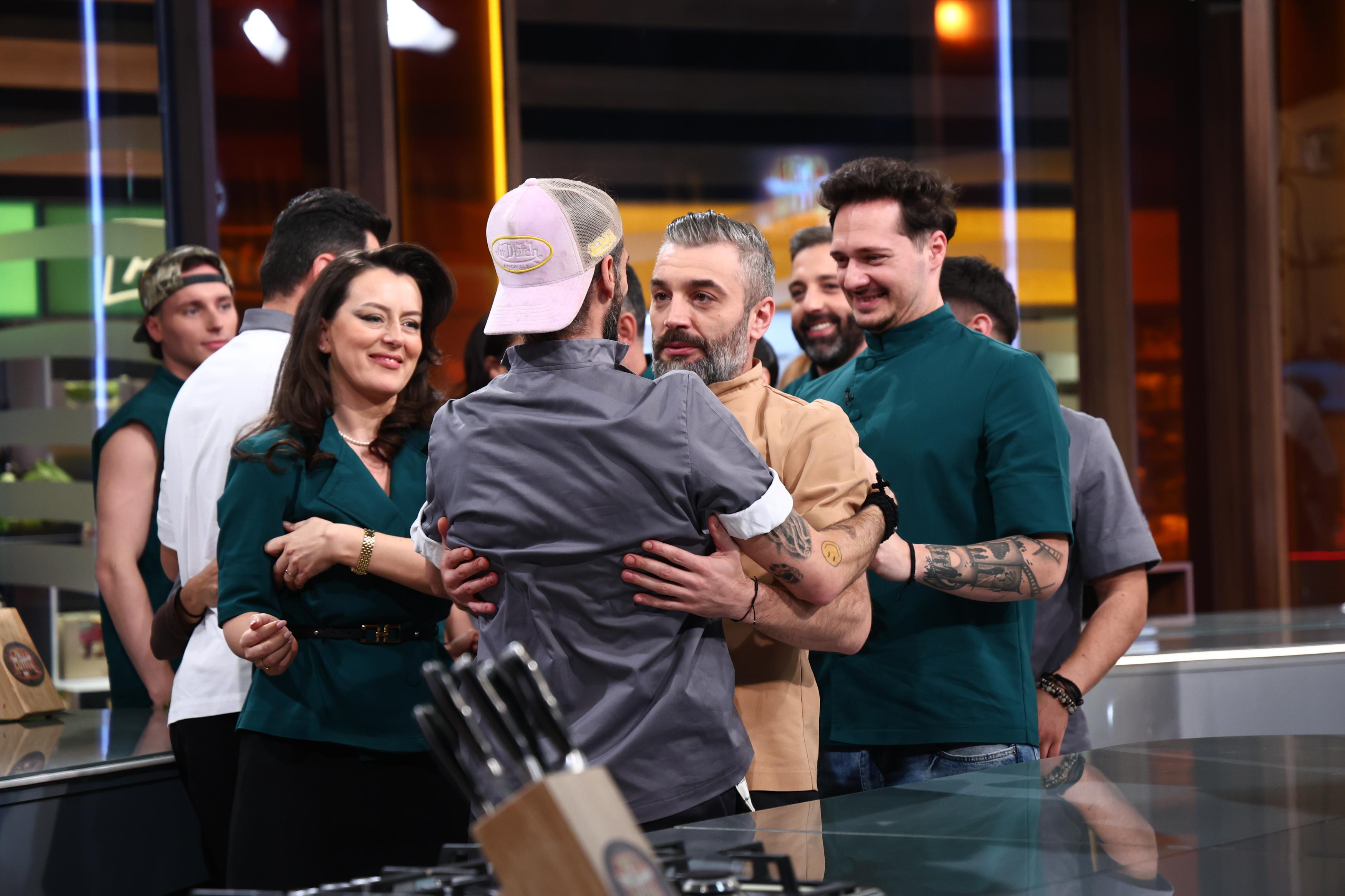 Colaj cu finaliștii și concurenții din sezonul 17 Chefi la cuțite