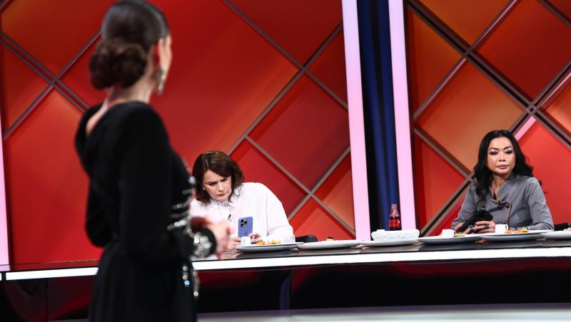 Finala Chefi la cuțite, 26 mai 2026. Jurizarea care i-a luat prin surprindere pe chefi. Ce note a primit desertul Marinei Luca