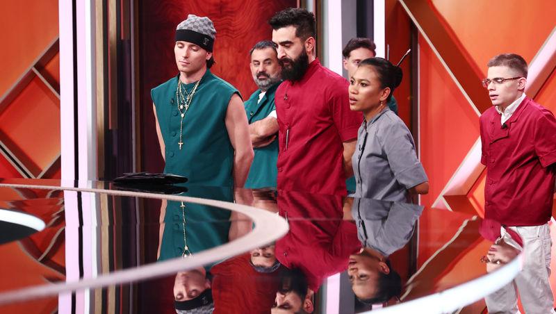 Chefi la cuțite, 6 mai 2026. Eliminare dublă în show-ul culinar! Chef Alexandru Sautner a salvat un concurent: „Nu pot să te las!”