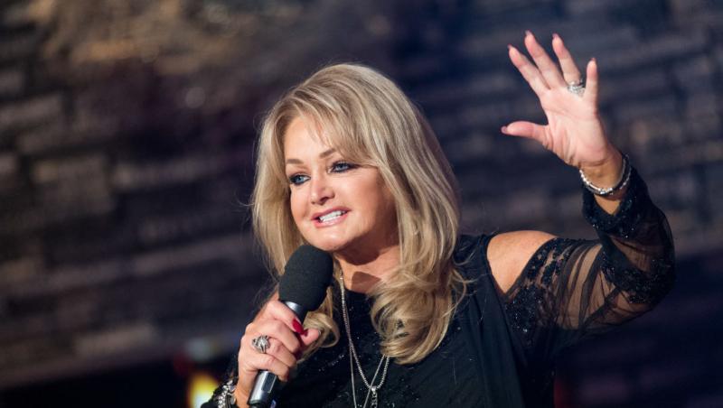 bonnie tyler pe scena