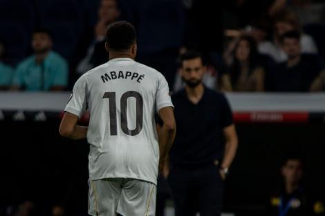 Loturile oficiale complete ale echipelor participante la Cupa Mondială FIFA 2026