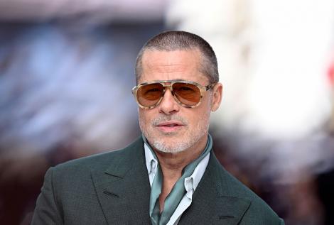 Brad Pitt, dat &icirc;n judecată de o companie de creme de lux pentru zona intimă. Procesul care a st&acirc;rnit rumoare la Hollywood