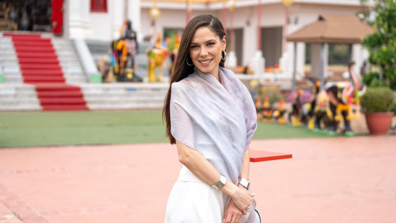 Irina Fodor, Asia Express