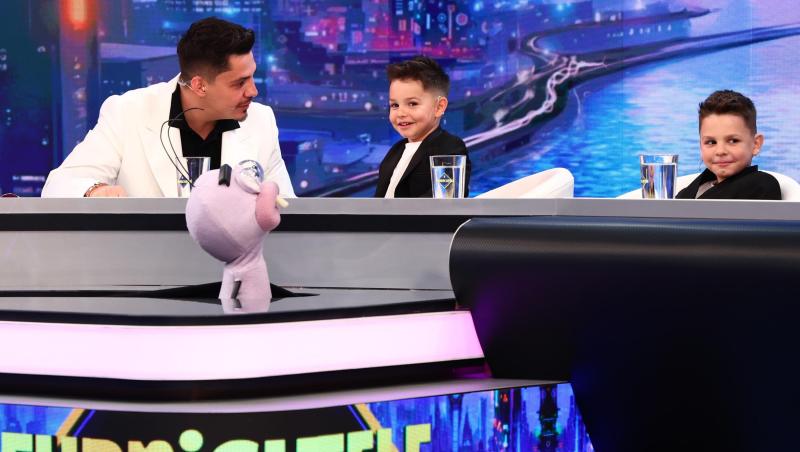Bogdan de la Ploiești și iubita Vanessa, „gender reveal” neașteptat. Ce au anunțat la o petrecere la piscină