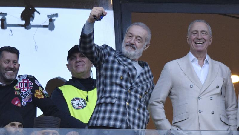 Cum s-a afișat soția lui Gigi Becali la sfințirea bisericii de aproape 10 milioane de euro. Imagini rare cu Luminița și fiica sa