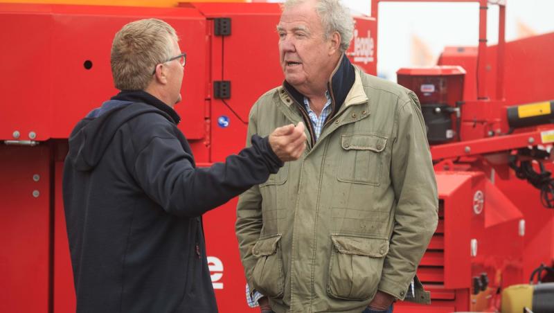 Imagini greu de privit cu Jeremy Clarkson de pe patul de spital. Legenda „Top Gear”, a dezvăluit că are cancer